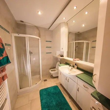 Apartamento Luxury In The Center Of With Parking Liubliana