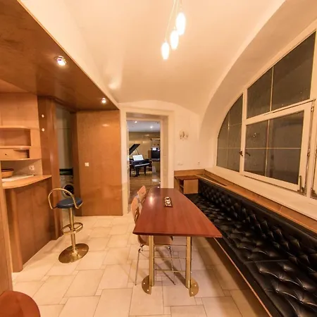 Luxury In The Center Of With Parking Любляна
